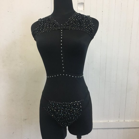 *LAST CHANCE* Fishnet Rhinestone 2PC Set - Minor Defect - Picture 2 of 4